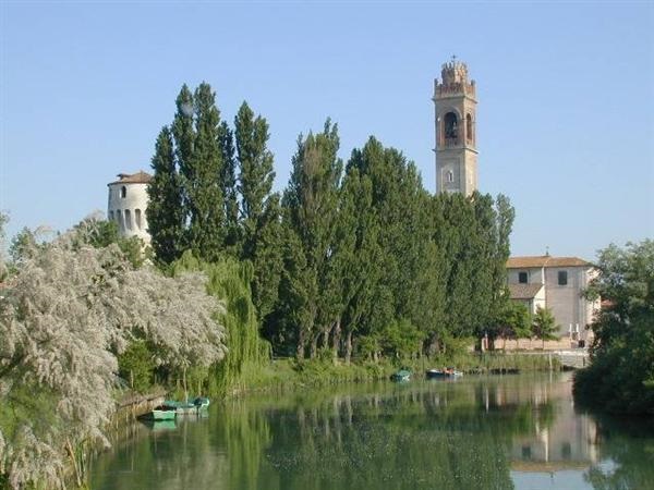 Casale sul Sile Rovigo, Vicenza and Treviso Veneto - Italy Traveller Guide